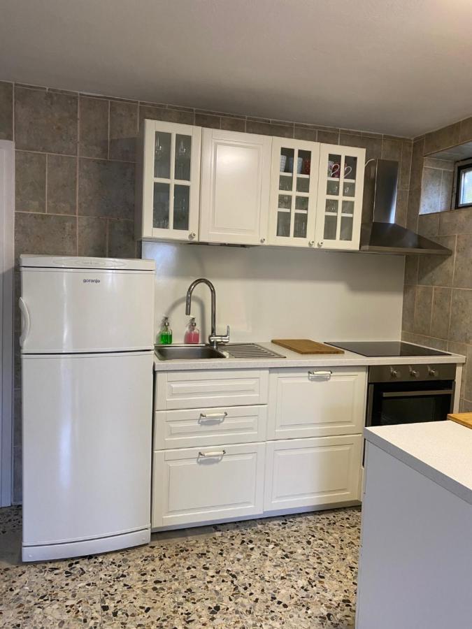 Petite House Vila Starigrad Paklenica Exterior foto